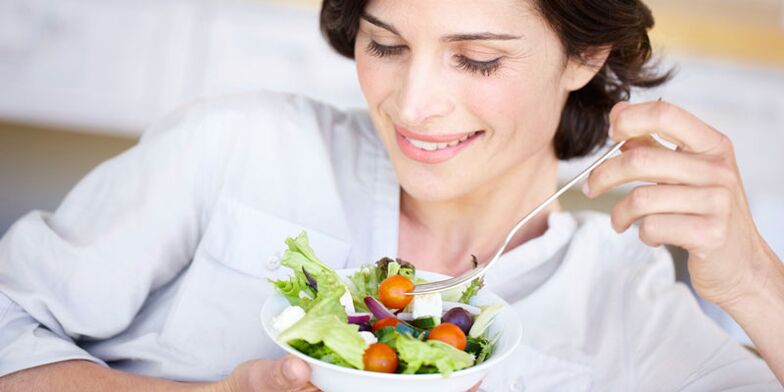 Manger des aliments diététiques pour l'inflammation de la vessie